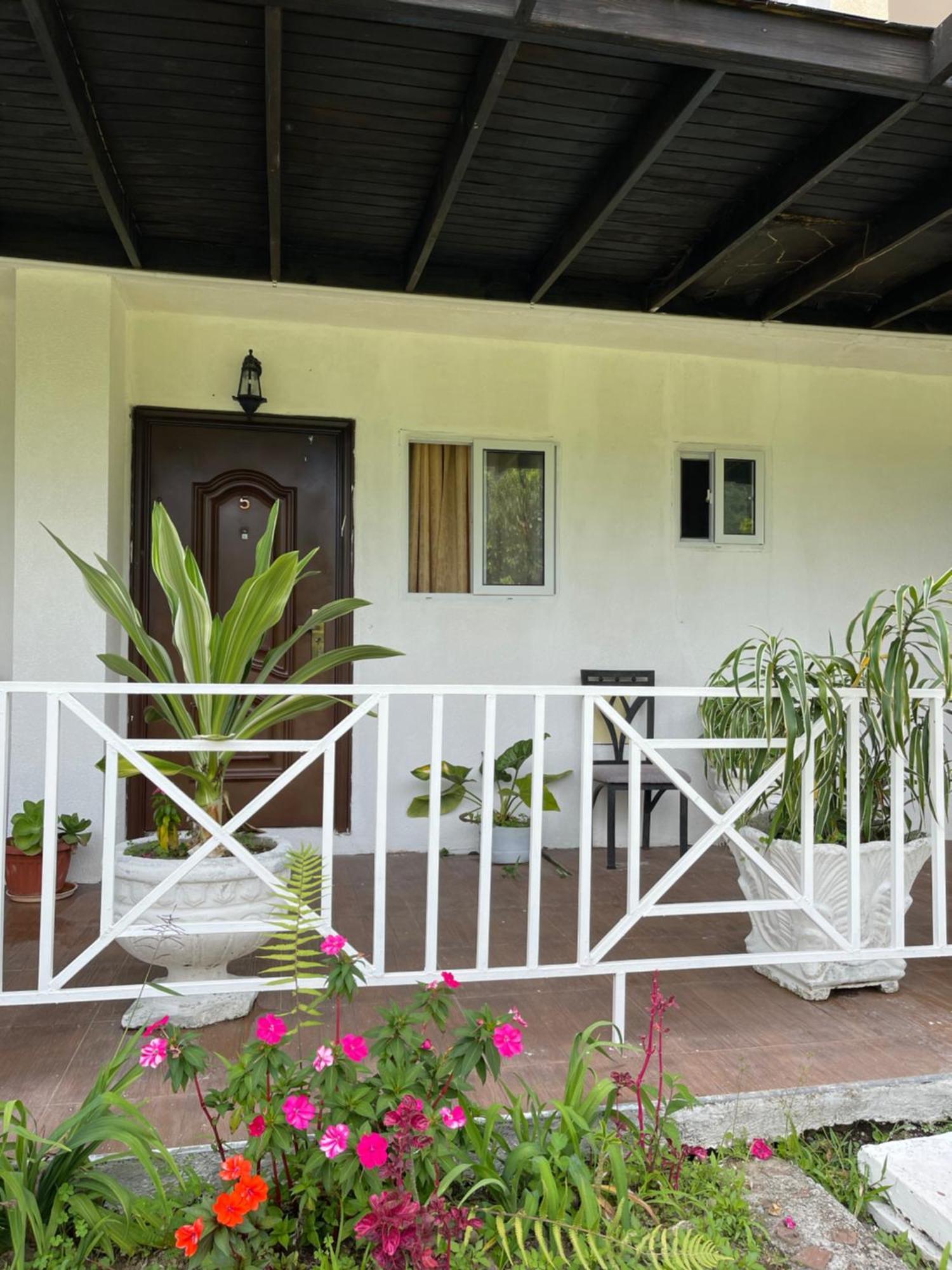Starlight Chalet & Health Spa Spa Spring ภายนอก รูปภาพ