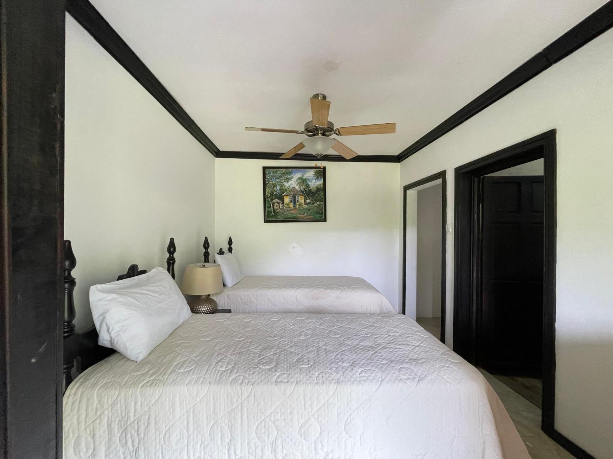 Starlight Chalet & Health Spa Spa Spring ภายนอก รูปภาพ
