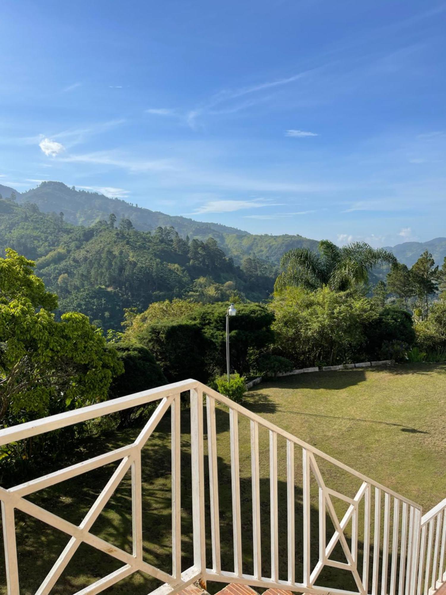 Starlight Chalet & Health Spa Spa Spring ภายนอก รูปภาพ
